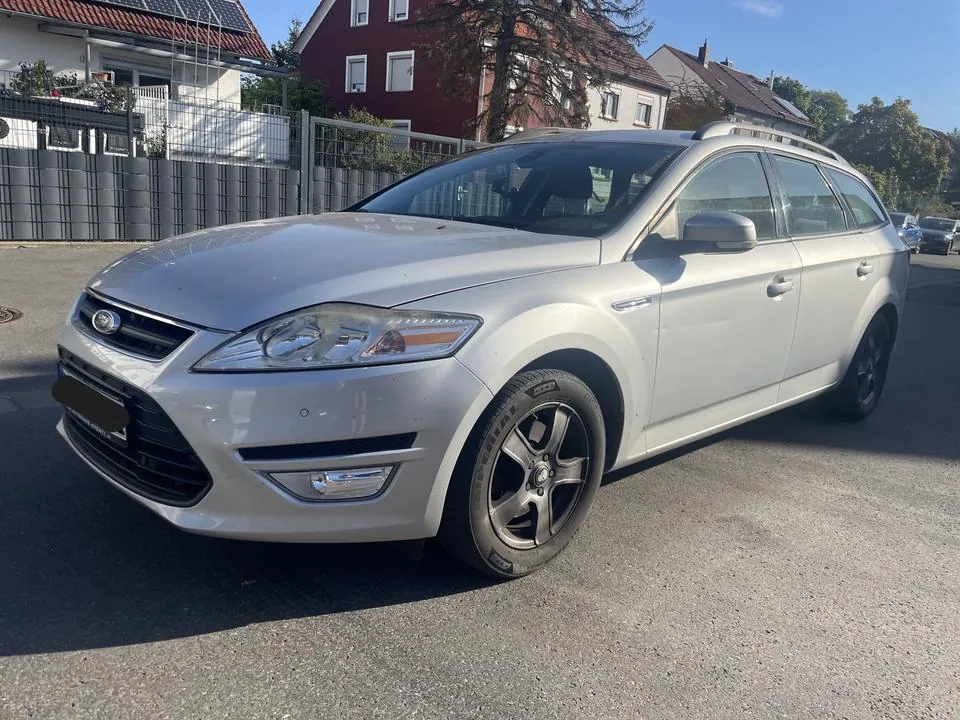 Ford Mondeo Turnier