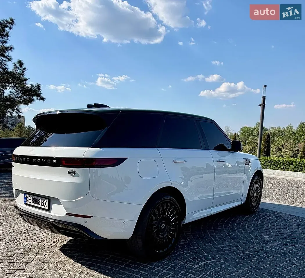 Land Rover Range Rover Sport 2022 photo 2