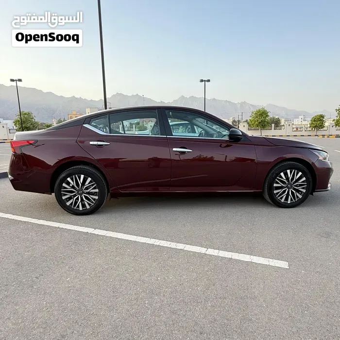 Nissan Altima 2025 photo 3