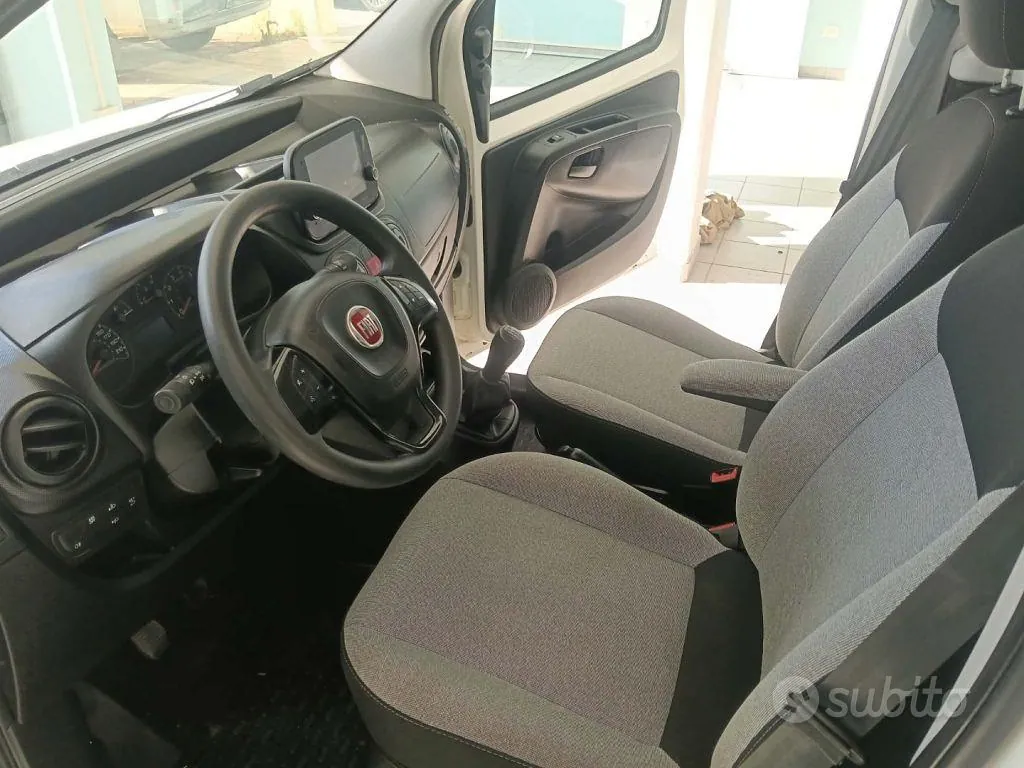 Fiat Fiorino 2021 photo 3