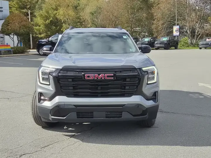 GMC Terrain 2027 photo 4