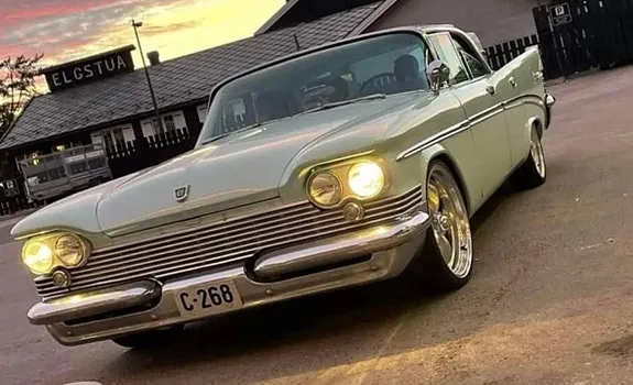 Chrysler Saratoga 1959 photo 5