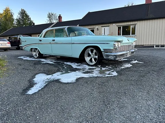 Chrysler Saratoga 1959 photo 2