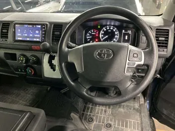 Toyota Hiace 2020 photo 5