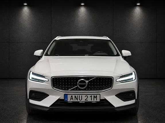 Volvo V60 Cross Country 2020 photo 3
