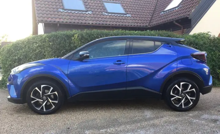 Toyota C-Hr 2017 photo 4