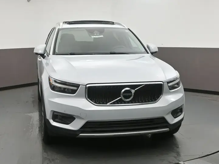 Volvo Xc40 2021 photo 2