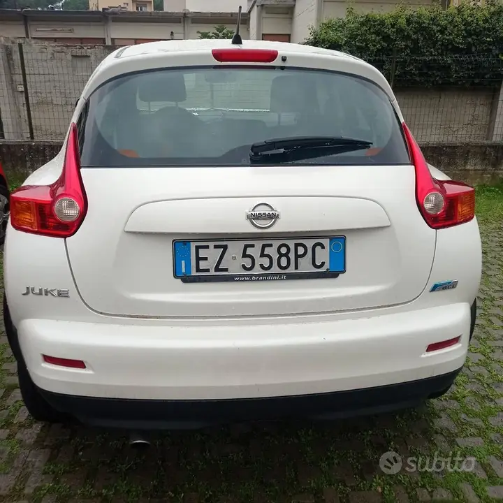 Nissan Juke 2015 photo 3