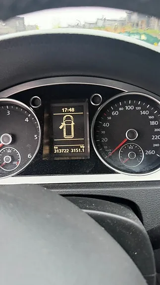 Volkswagen Passat 2010 photo 3