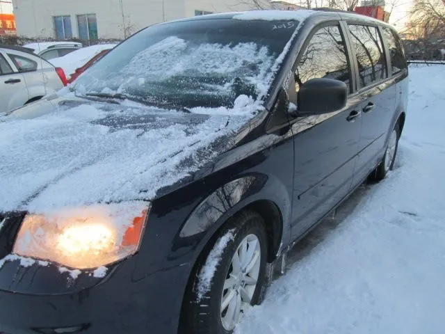Dodge Caravan 2015 photo 3