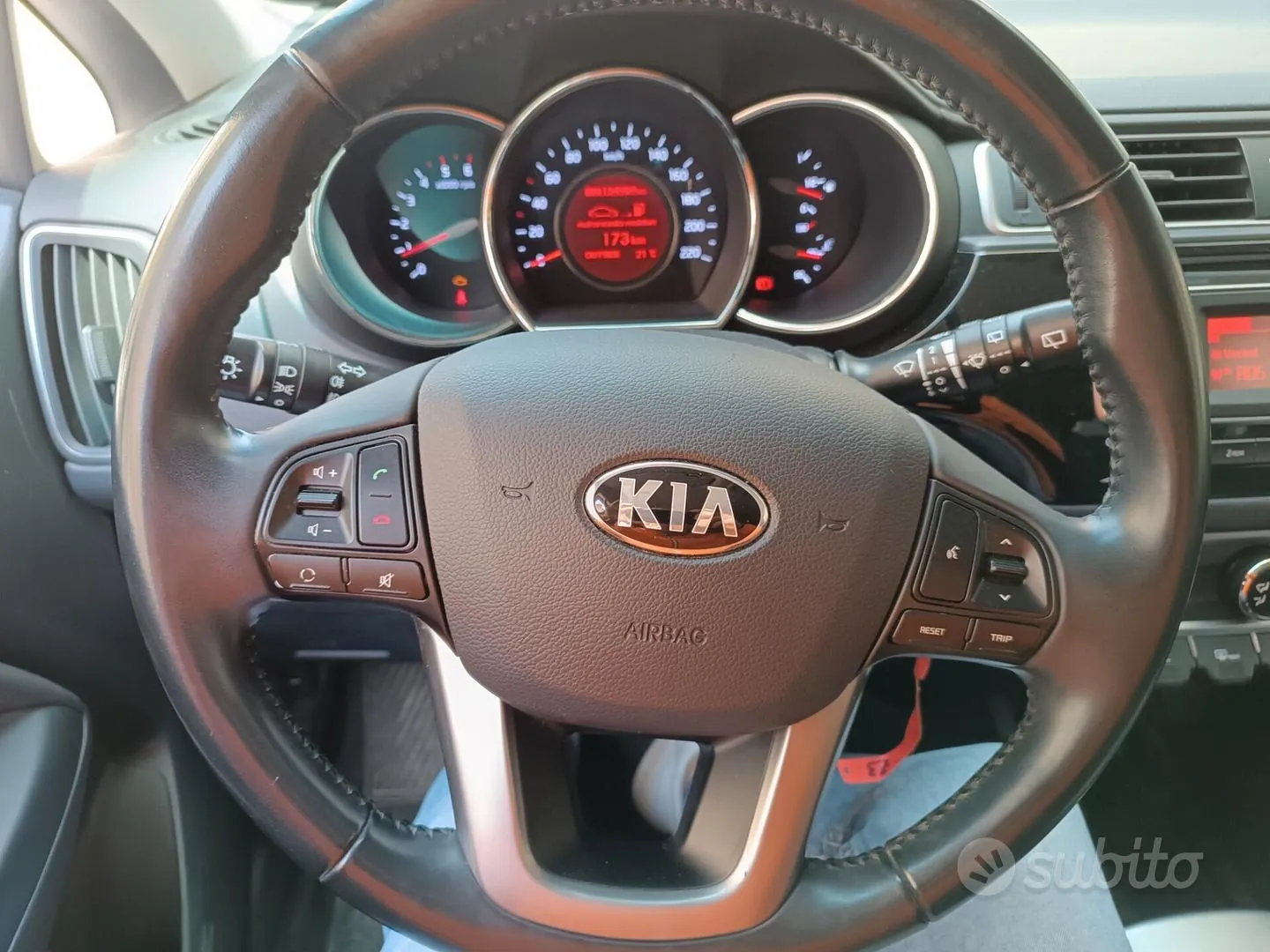 Kia Rio 2016 photo 5