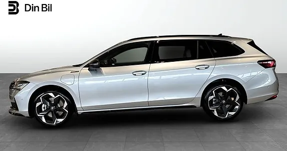 Skoda Superb 2026 photo 2