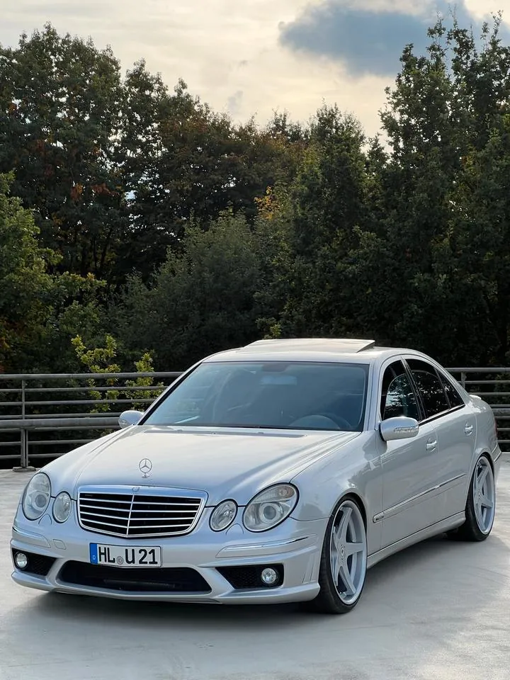 Mercedes-Benz E200K
