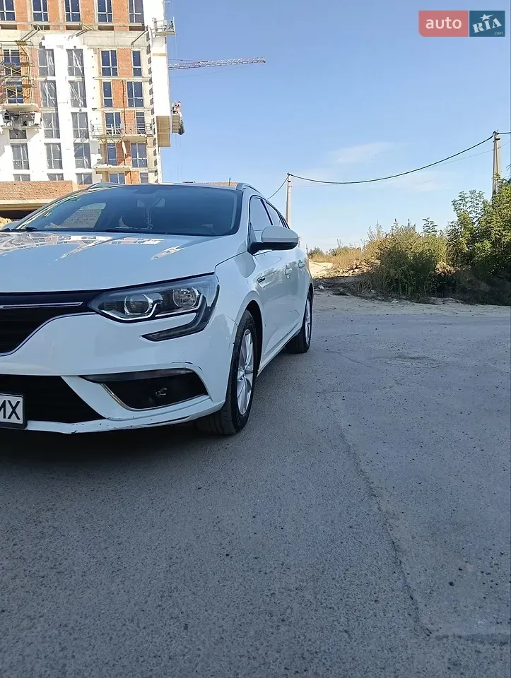 Renault Megane 2017 photo 4