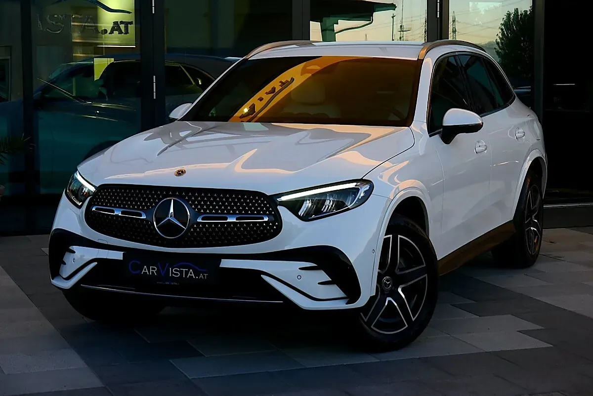 Mercedes-Benz Glc-Class 2023 photo 3