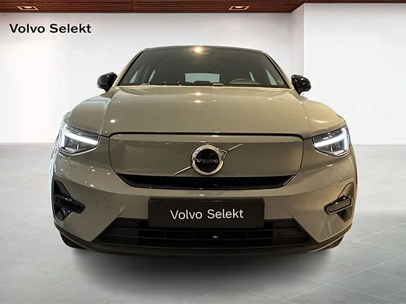 Volvo C40 2024 photo 2
