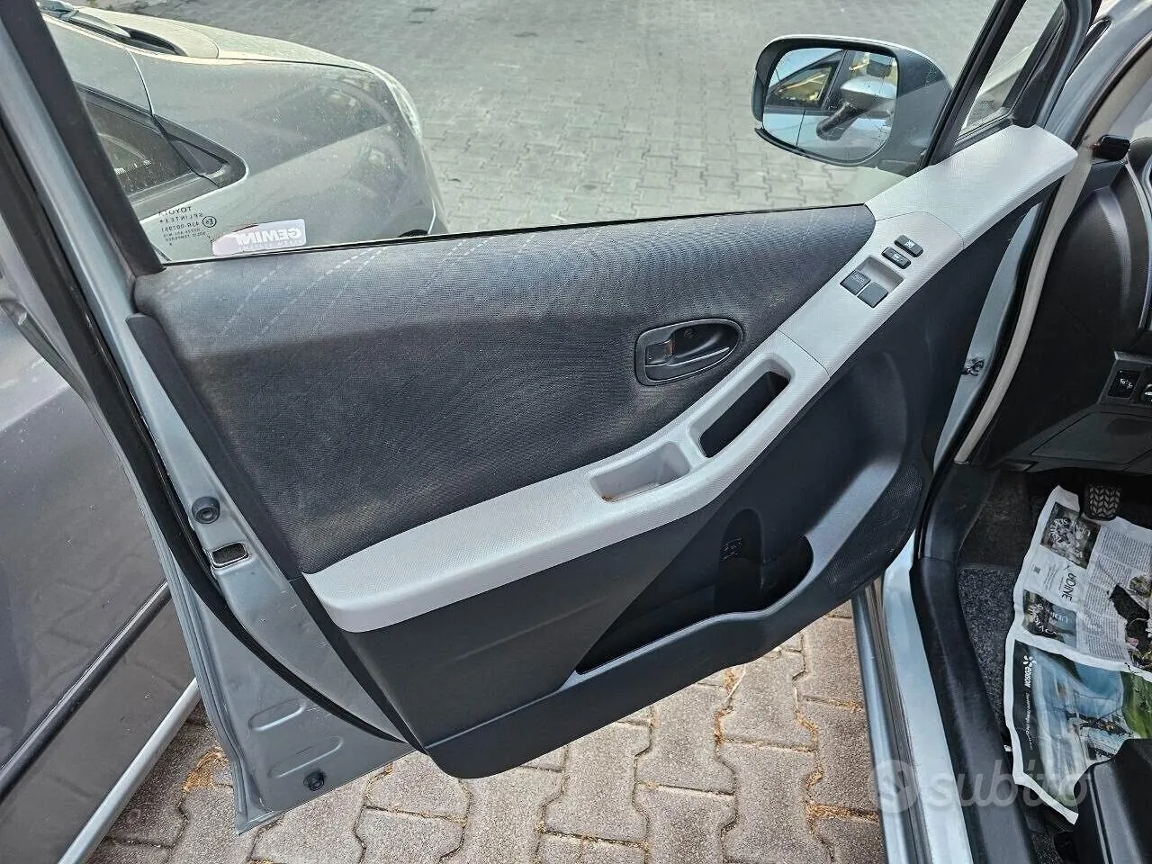 Toyota Yaris 2006 photo 5