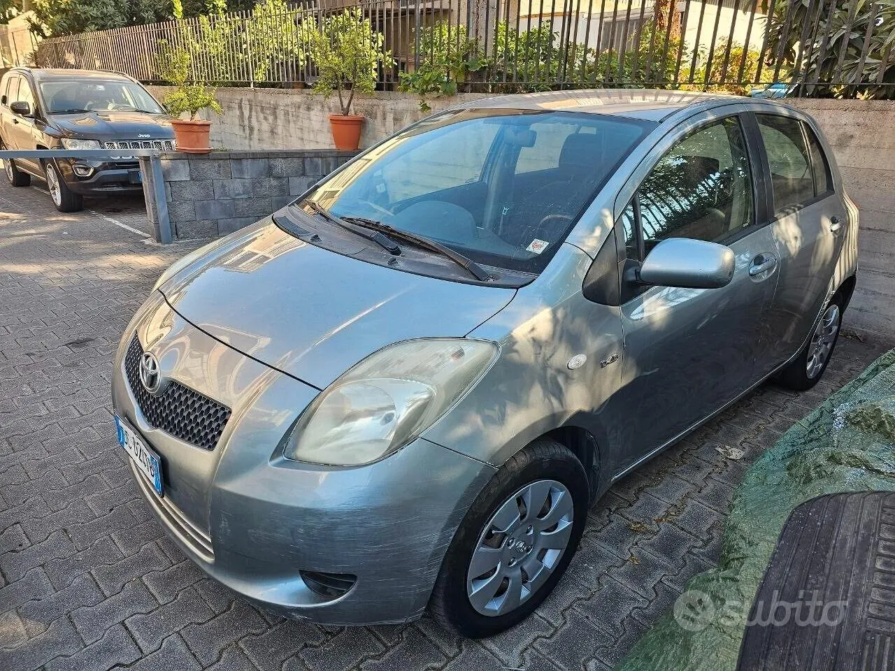 Toyota Yaris 2006 photo 3