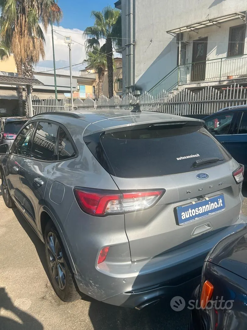 Ford Kuga 2022 photo 4