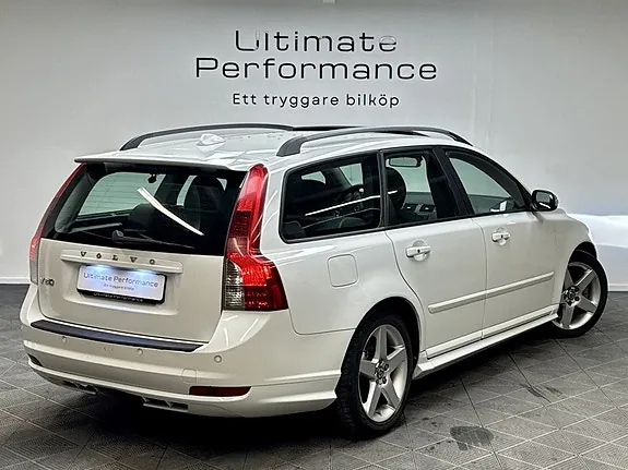 Volvo V50 2009 photo 2