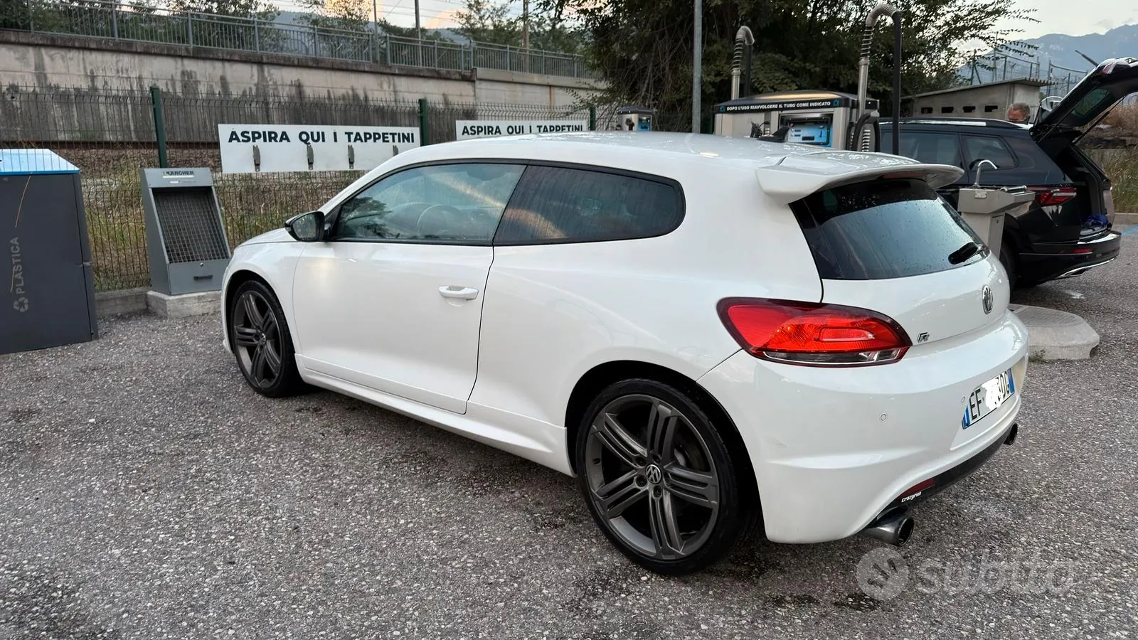 Volkswagen Scirocco 2010 photo 5