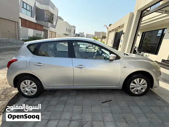 Nissan Tiida 2015 photo 3