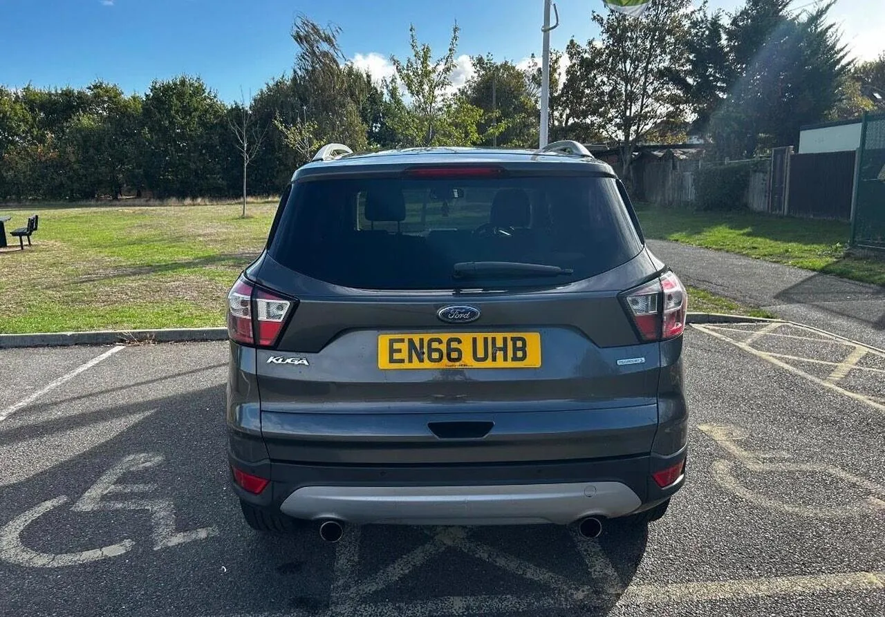 Ford Kuga 2017 photo 2