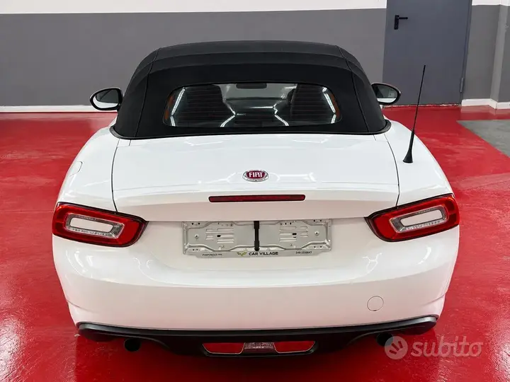 Fiat 124 Spider 2018 photo 3