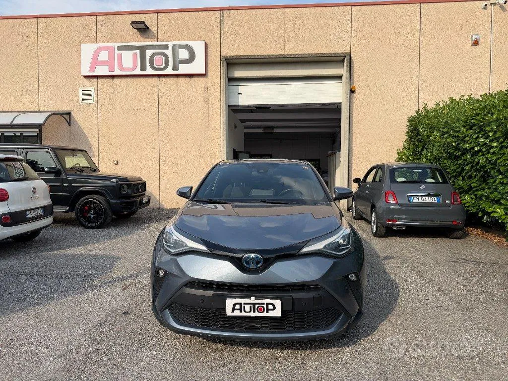 Toyota C-Hr 2020 photo 2