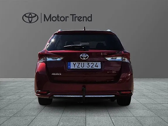 Toyota Auris 2017 photo 4