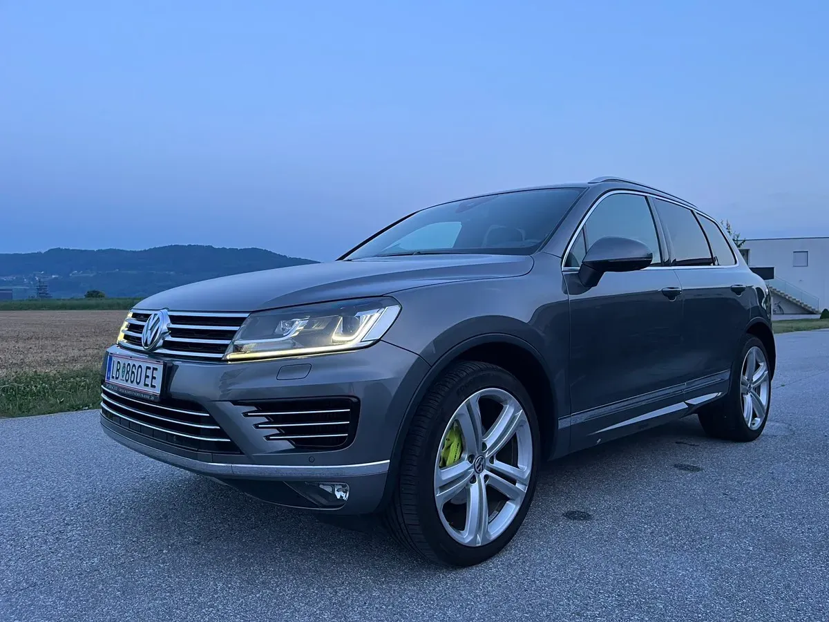 Volkswagen Touareg