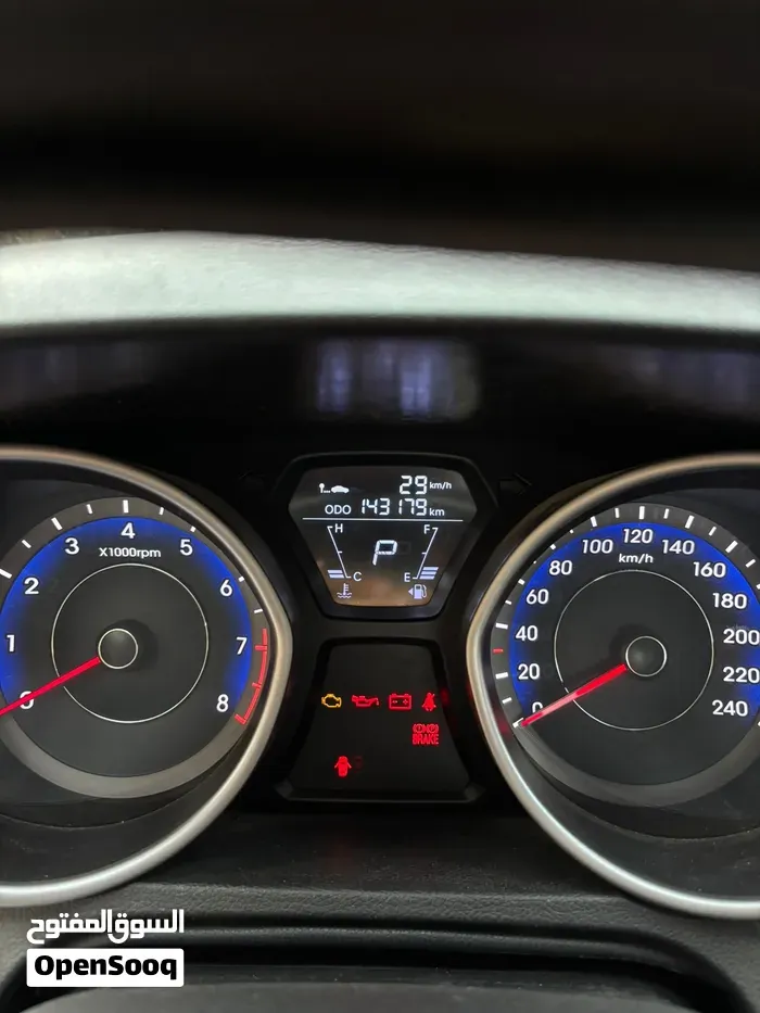 Hyundai Avante 2014 photo 4