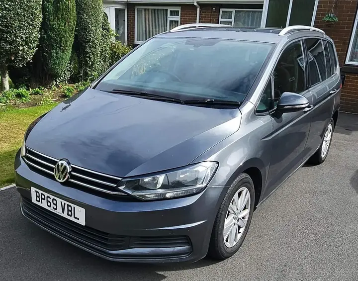 Volkswagen Touran 2020 photo 3