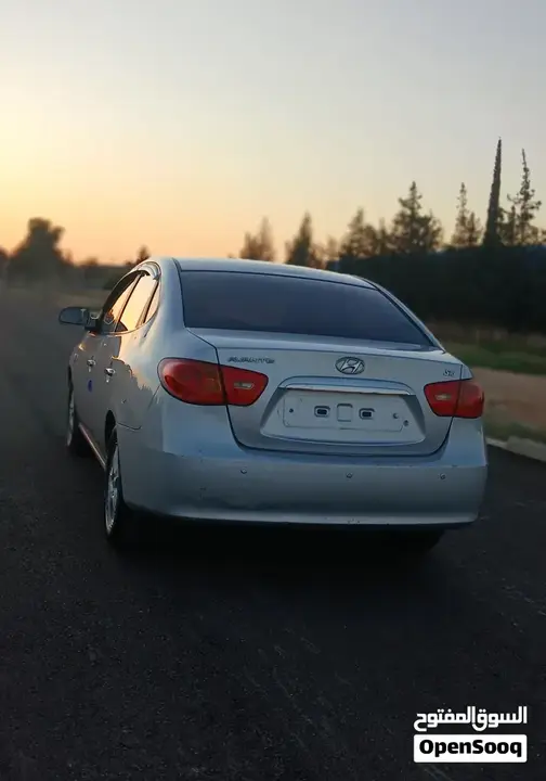 Hyundai Avante 2009 photo 5