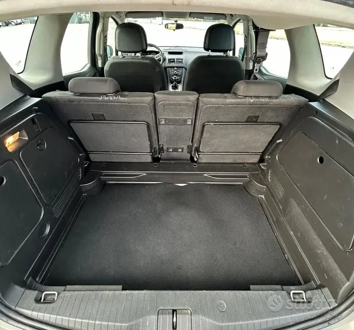 Opel Meriva 2011 photo 5