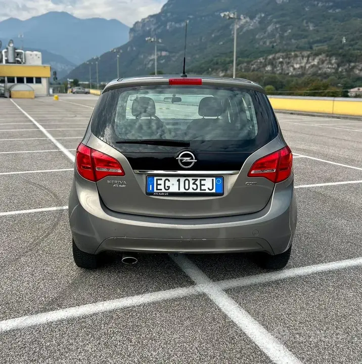 Opel Meriva 2011 photo 4
