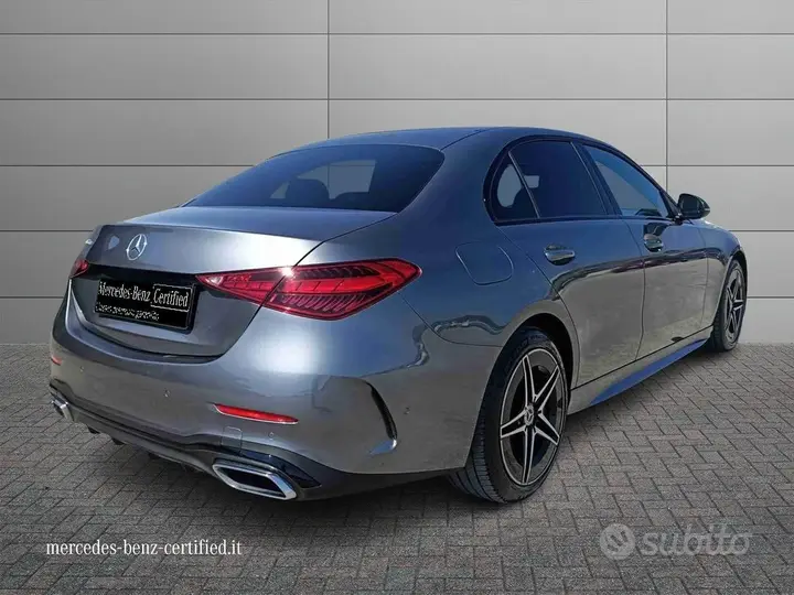 Mercedes-Benz C 300 2025 photo 2