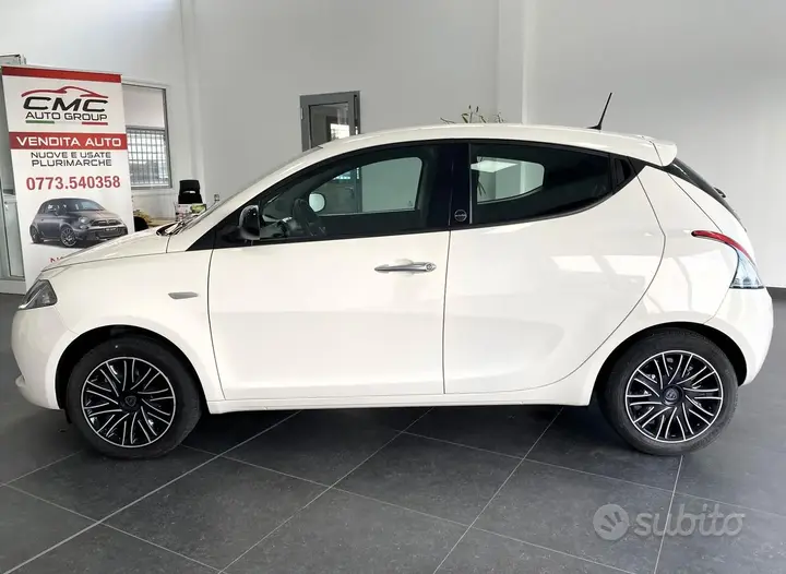 Lancia Ypsilon 2021 photo 3
