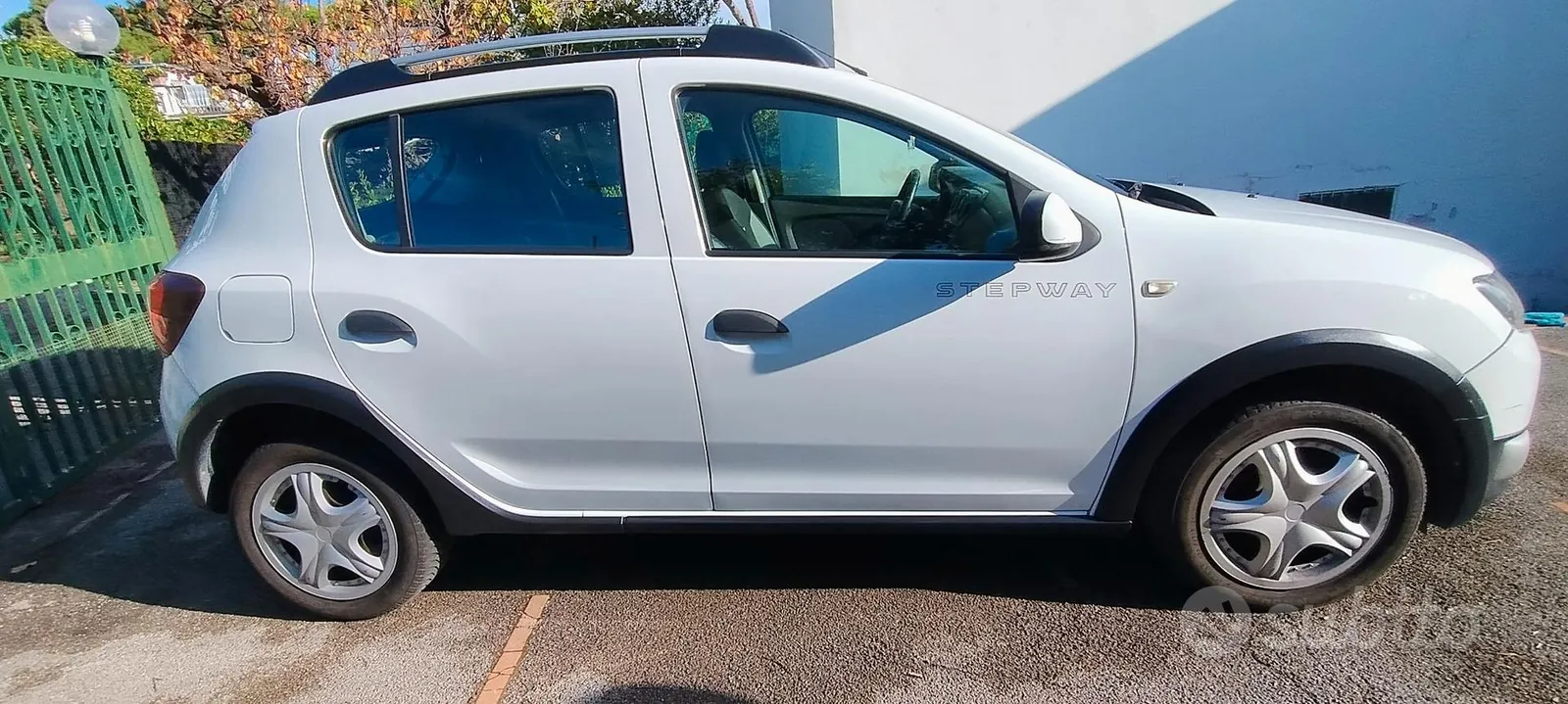 Dacia Sandero 2014 photo 3
