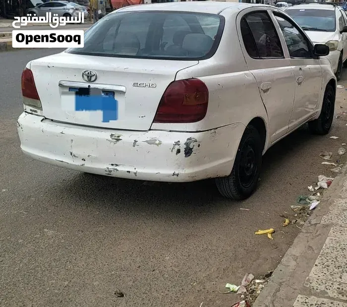 Toyota Echo 2004 photo 2