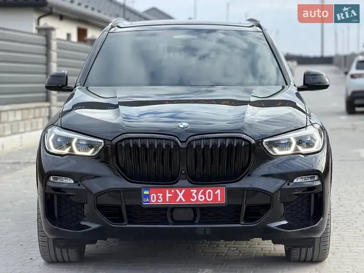 BMW X5 2021 photo 2