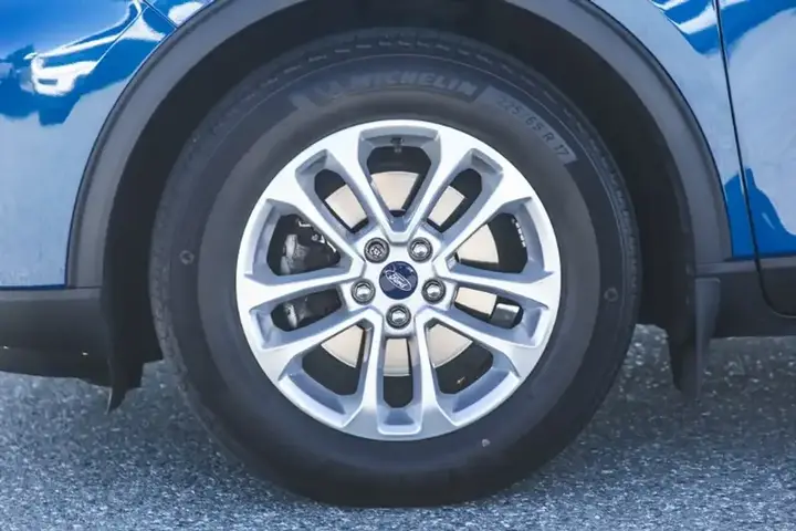 Ford Escape 2022 photo 5