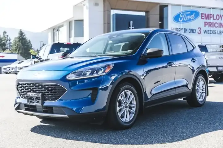 Ford Escape 2022 photo 3