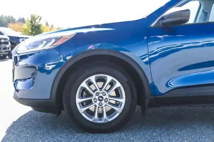 Ford Escape 2022 photo 4