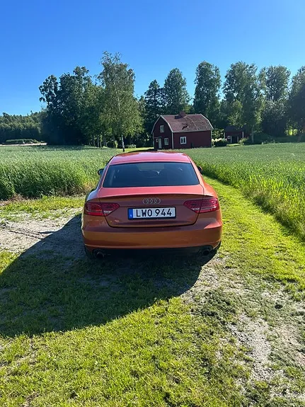 Audi A5 2011 photo 4