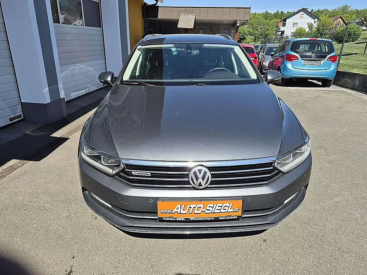 Volkswagen Passat 2016 photo 2
