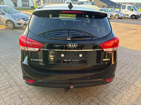 Kia Carens 2016 photo 3