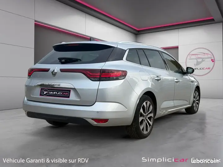 Renault Megane 2024 photo 3
