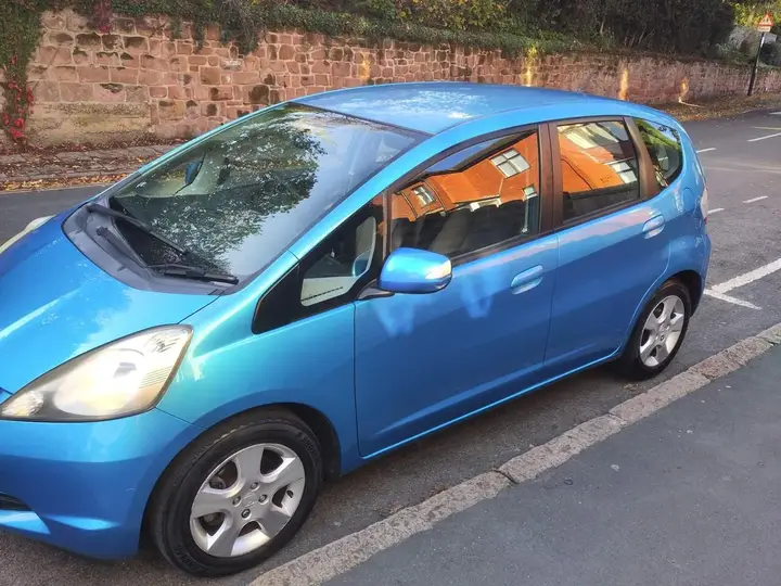 Honda Jazz 2010 photo 4