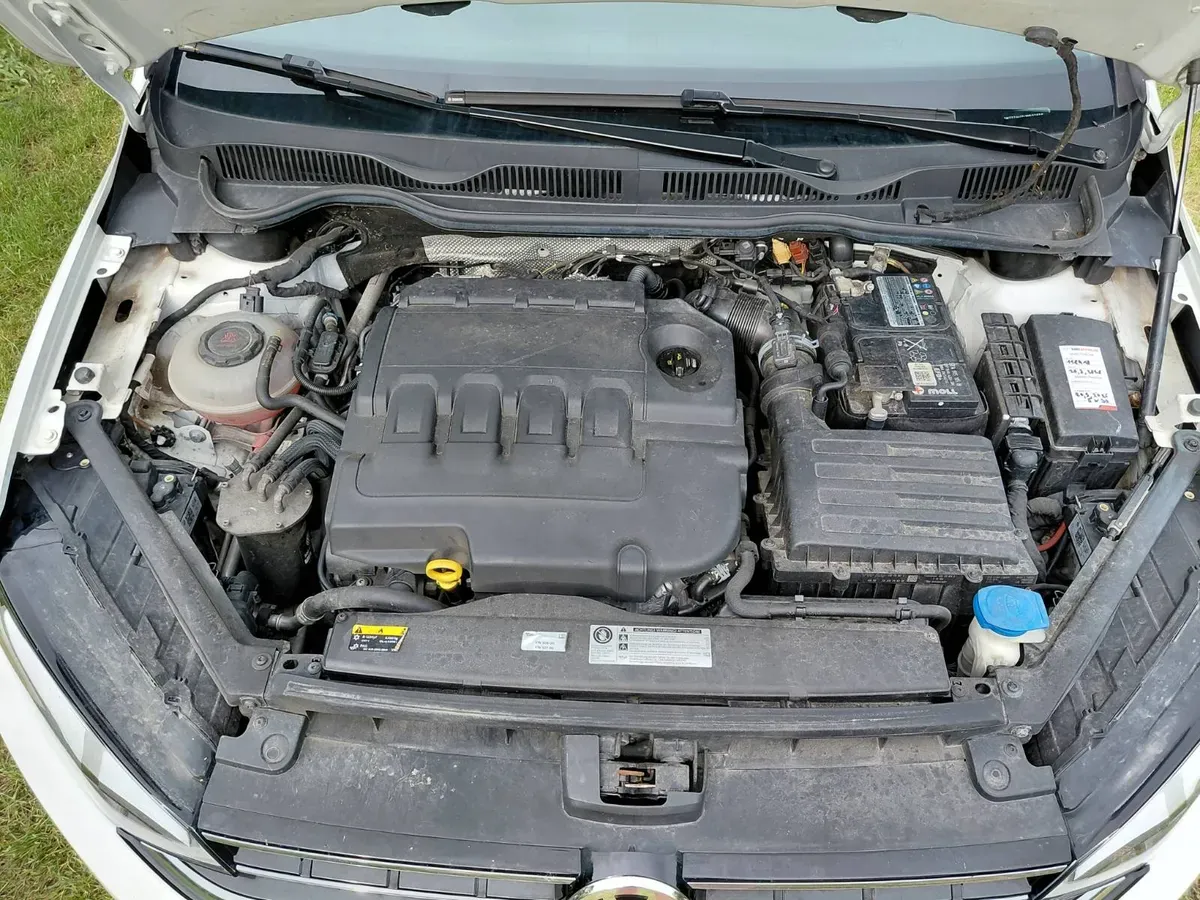 Volkswagen Golf 2019 photo 3
